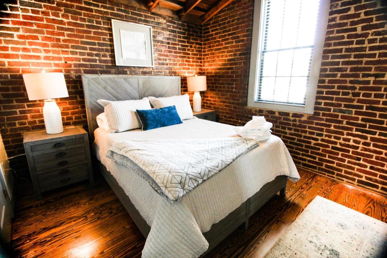 The Lofts At Downtown Salem Aparthotel Buitenkant foto