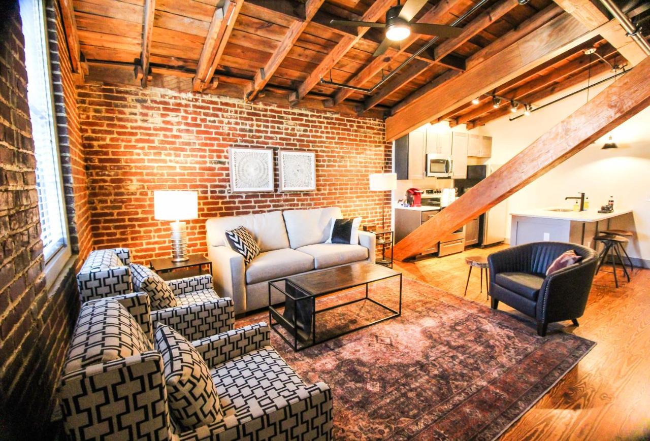 The Lofts At Downtown Salem Aparthotel Buitenkant foto