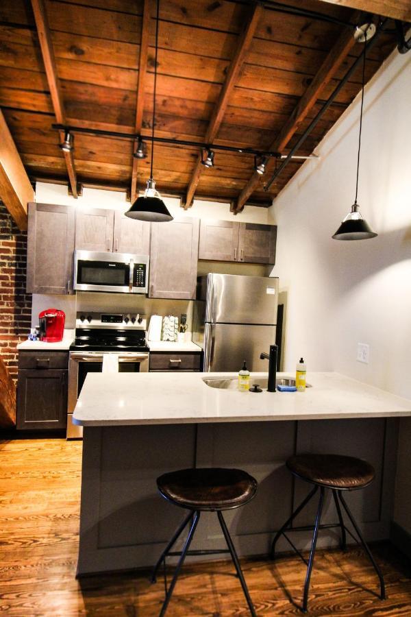 The Lofts At Downtown Salem Aparthotel Buitenkant foto